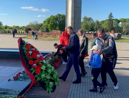 Участники ОДМ по хоккею на траве посетили Брестскую крепость 